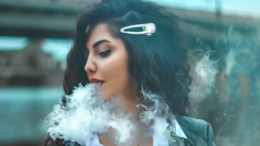 Advantages of Disposable Vapes in the UAE